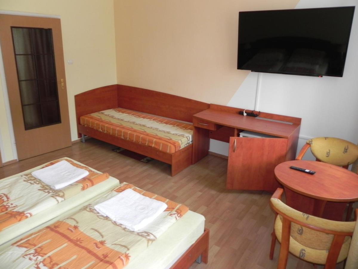 Dom Wczasowy Magnolia Lądek-Zdrój Extérieur photo